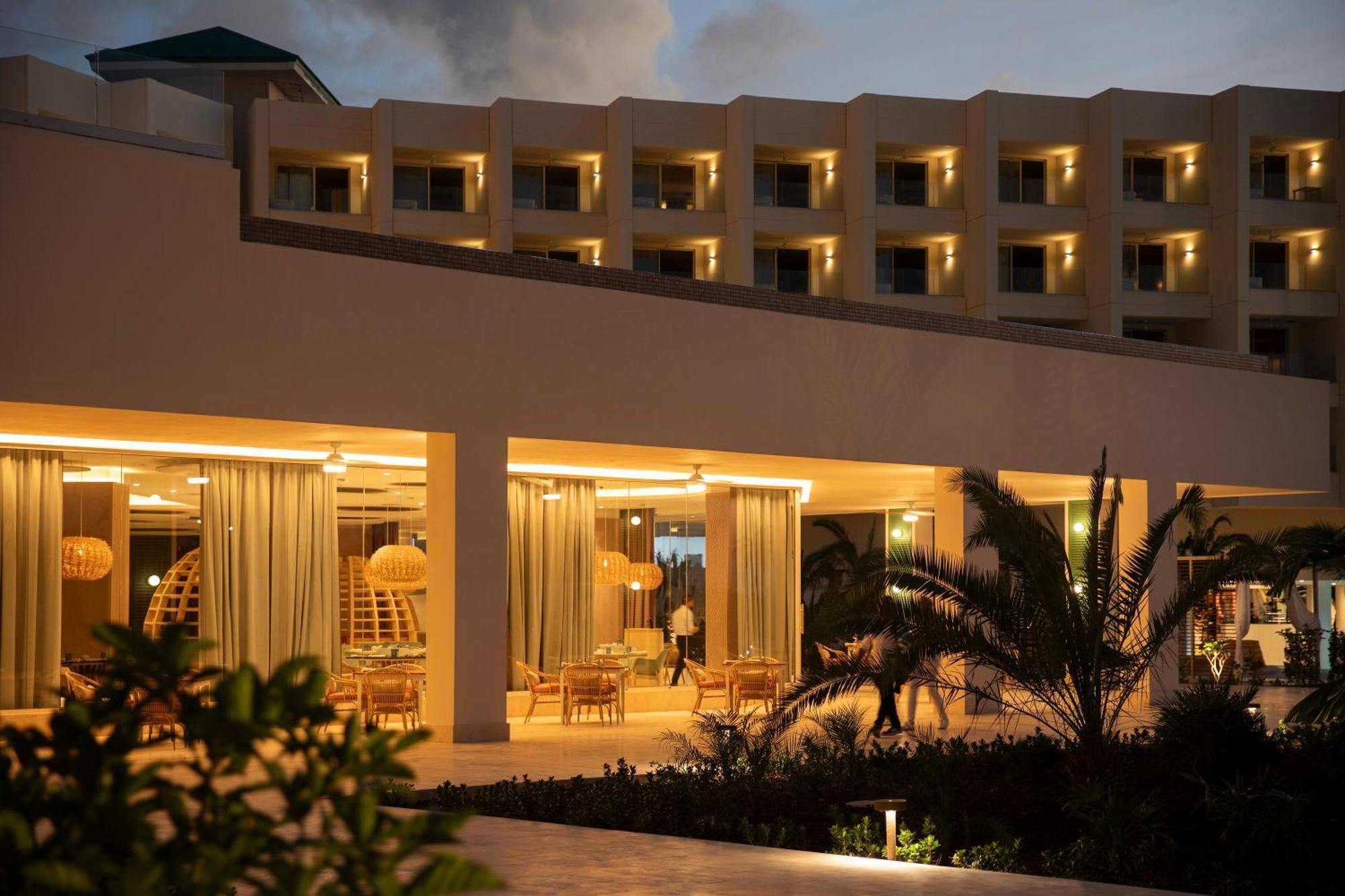 Hotel Joia Aruba By Iberostar Palm Beach Zewnętrze zdjęcie